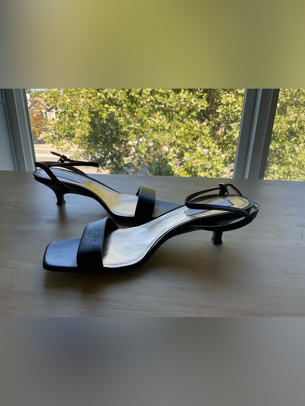 Suzanne Rae low alcott sansals